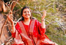 विश्व कल्याण महाअनुष्ठान के आयोजन हेतु २० अगस्त को परमपूज्या साध्वी सरस्वती मुंबई में Param Pujya Sadhvi Saraswati In Mumbai on 20 August