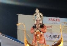 श्री राम ने तोड़ा धनुष, परशुराम-लक्ष्मण संवाद देख भाव विभोर हुए दर्शक Shri Ram broke the bow the audience was stunned by the Parashuram-Laxman dialogue