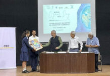 सीईई द्वारा आयोजित ओजोन ओडिसी जागरूकता कार्यक्रम में जीआईआईएस छात्रों ने कलाकृतियां प्रस्तुत कीं GIIS students perform at Ozone Odyssey Awareness Event hosted by CEE