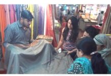 नेशनल सिल्क एक्सपो बना महिलाओं की पहली पसंद, 18 मार्च तक कर सकेंगे खरीददारी National Silk Expo becomes first choice for women, they can shop till March 18.